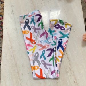 Qwazily Pants - Cancer Ribbon Leggings- White Medium NWOT Qwazily Pants - Cancer Ribbon Leggings- White Medium NWOT